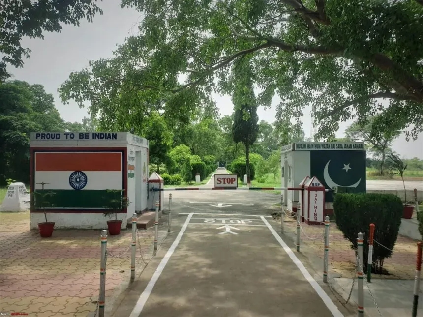 Suchetgarh Border Zero Line Gate between India and Pakistan with 100 year old banyan tree