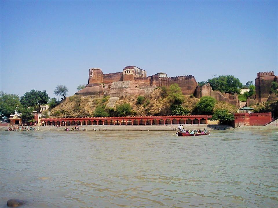 Akhnoor Fort & Chenab Ghats